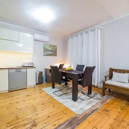 Petra דירה פירוט